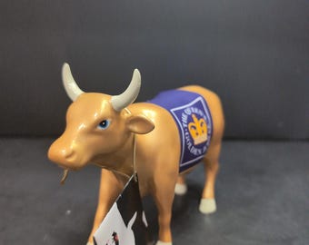 Cow Parade Welcome to Fabulous Las Vegas Cow Figurine