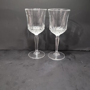 Verres à vin en cristal d&#39;Arques, 6,75 pouces Longchamp, lot de 2 verres vintage, verres à pied en cristal, décoration de salle à manger, cadeau pour hôte