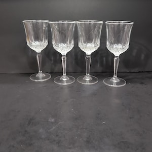 Cristal d&#39;Arques Wine Glasses, 6.75” Longchamp Set, Vintage Glass Set of 4, Crystal Stemware, Dining Decor, Gift for Host