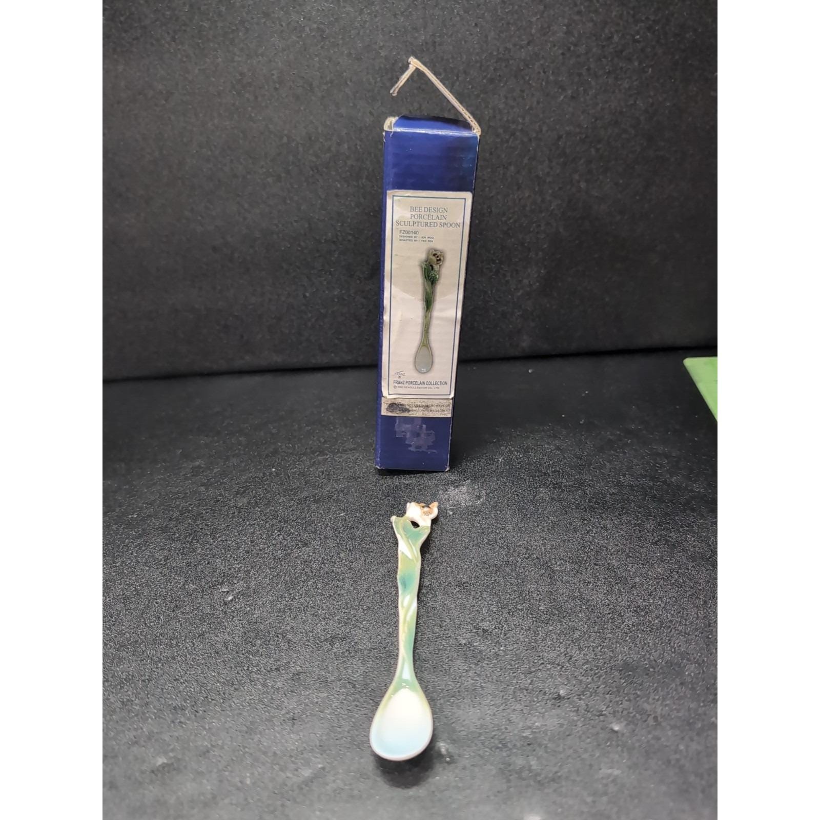 Franz Porcelain Sculptured Spoon FZ00140, Bee Design
