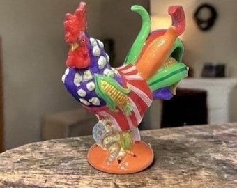Escultura "Pollo Palomita" de la marca Poultry in Motion, artículo de regalo vintage de Westland, diseñada por Sharon Neuhaus, centro de mesa de repuesto.