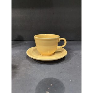 Fiesta Sonnenblume Tasse und Untertasse, Vintage Esszimmer, Homer Laughlin, Küche Sammlerstück, Retro Geschirr Geschenk