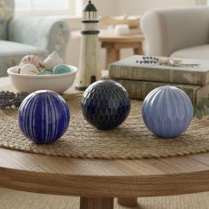 Bolas de cerámica azul para alfombra, juego de tres piezas, adorno decorativo vintage para el hogar, ideal para rellenar cuencos.