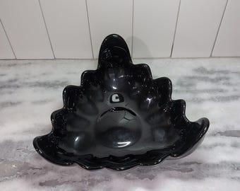 Indiana Glass Tiara Black Centerpiece Bowl, Dreiecksform, Vintage Textured Petal Design, Servierteller