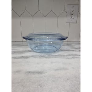 Pyrex Blue 8&quot; Casserole Dish with Lid, Vintage Kitchen Essential, Glass Lid, Classic Baking Dish, Collectible Kitchen Gem