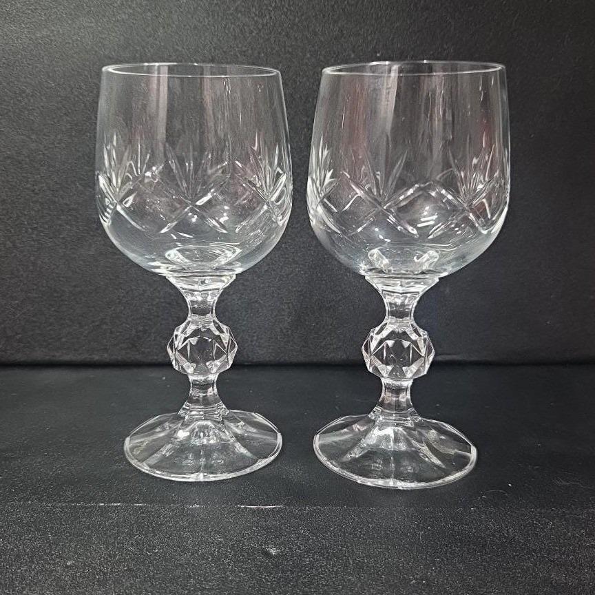 Crystalex Bohemia Fan-textured Wine Glasses, Set of 2, Vintage