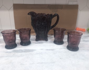 Set brocca e bicchieri in vetro viola ametista Mosser Set di fiori Dahlia, set di brocche artigianali, vetreria viola, disegno floreale