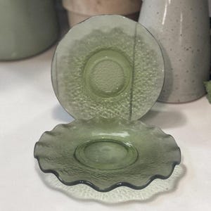 Piattini Hazel Atlas color verde avocado, set da 2, motivo a ciottoli, stoviglie dell'epoca della Grande Depressione, di ricambio