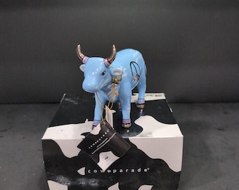 Cow Parade Welcome to Fabulous Las Vegas Cow Figurine