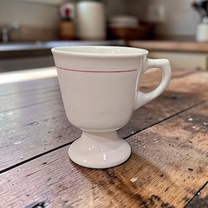 Walker China Vintage Coffee Cup, Ohio Dutch Pantry Pedestal Mug, Ivory with Burgundy Stripe