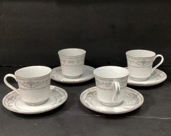 Set Of 4 Vintage Fine Porcelain China Diane Tea Cups & Saucers Japan NICE EUC