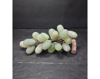 Mid Century Jade Green Grape Cluster, Alabaster Stone with Onyx Leaves, Vintage Mantel Decor