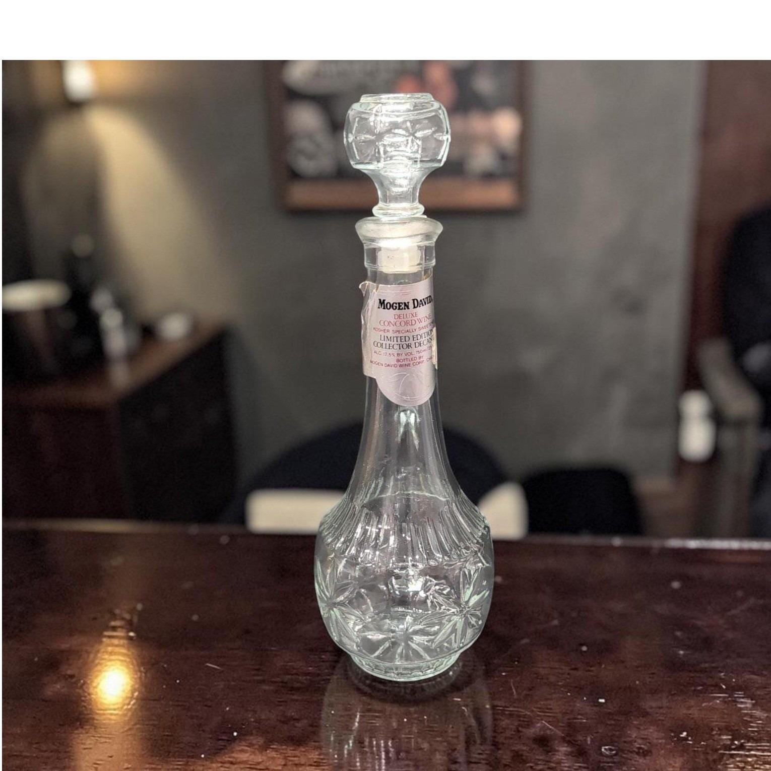 Mogen David Collector's Empty Clear Wine Decanter, 3rd Series