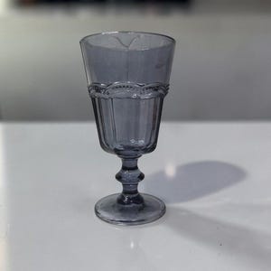 H&H Lifestyle Ice Tea Glass, Replacement Dusky Blue Water Goblet, Scalloped Beading Fitted