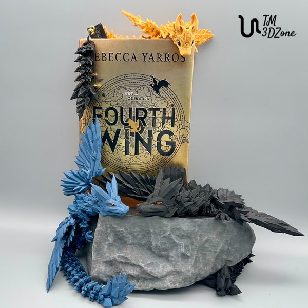 Fourth Wing, Iron Flame Dragons, Tairn, Andarna en Sgaeyl, geïnspireerd door de roman Flame Kissed van Rebecca Yarros