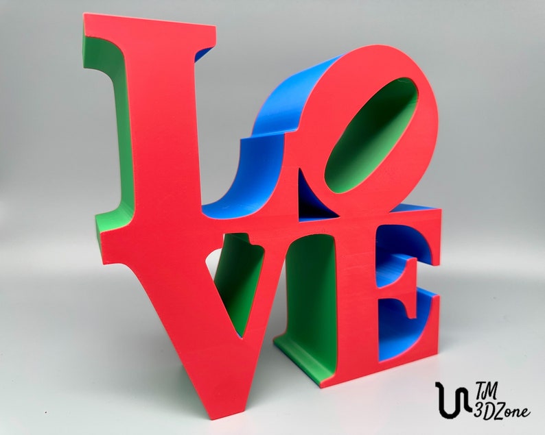 LOVE Skulptur, Inspiriert von Robert Indiana Bild 3