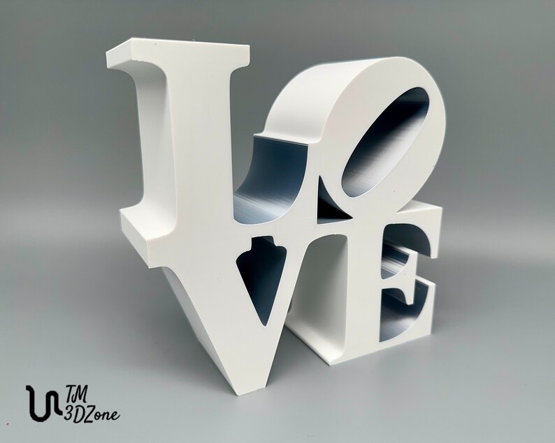 Sculpture LOVE, inspirée par Robert Indiana Weiß,Silber