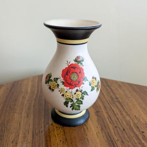 Vintage Vase Handmade in Holland Modica Gouda-plateel / Floral Dutch Pottery Vase / Numbered 310