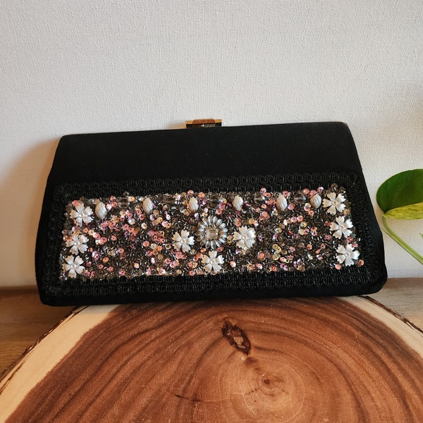 Vintage Caron of Houston Hand Beaded Clutch Bag