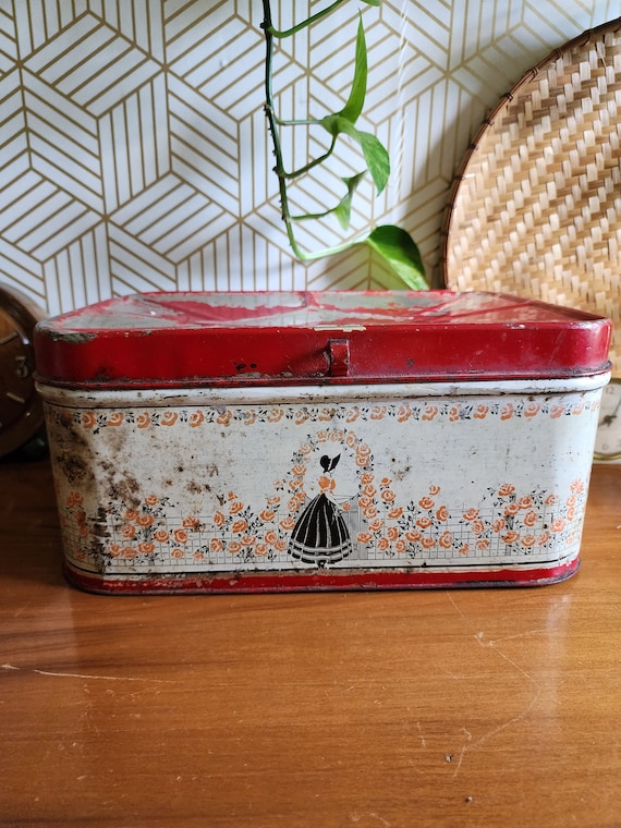 Vintage Tin Litho Red and White Victorian Bonnet Lady in Rose Garden Bread Box, Hinged Lid, Vented, Cottage, Country, Farmhouse Kitchen