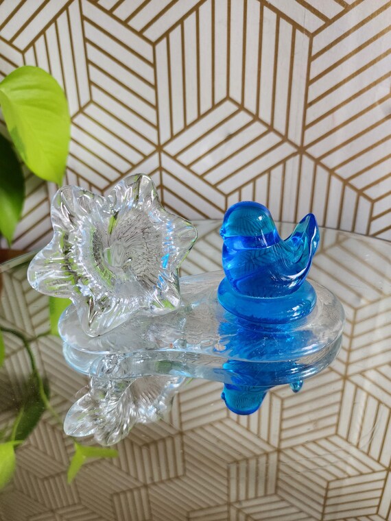 Vintage Art Glass Bluebird of Happiness w Clear Flower - Signed Leo Ward 1994