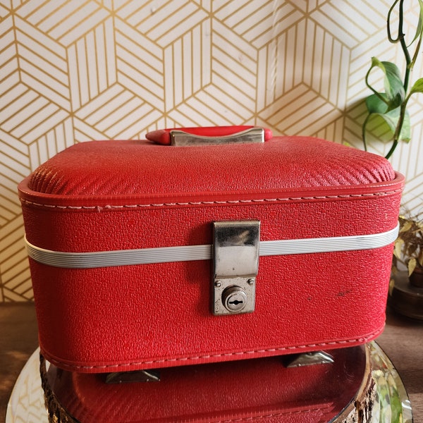 Vintage 1960’s Era Lipstick Red Trojan Train Case/Small Suitcase/Luggage/Overnight Case