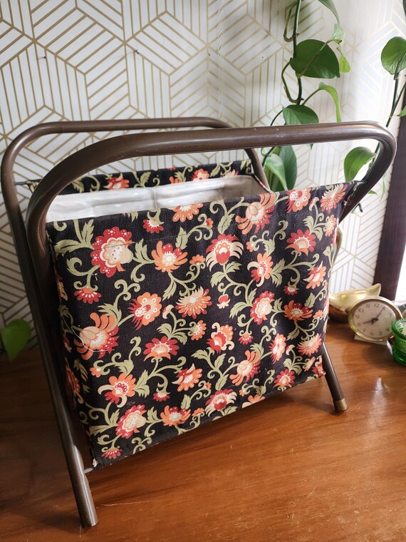 Vintage Tapestry Folding Storage Knitting Supply Caddy Vintage Magazine Sewing kit Storage Yarn Basket Fold-Up Yarn Caddy Caft Organizer
