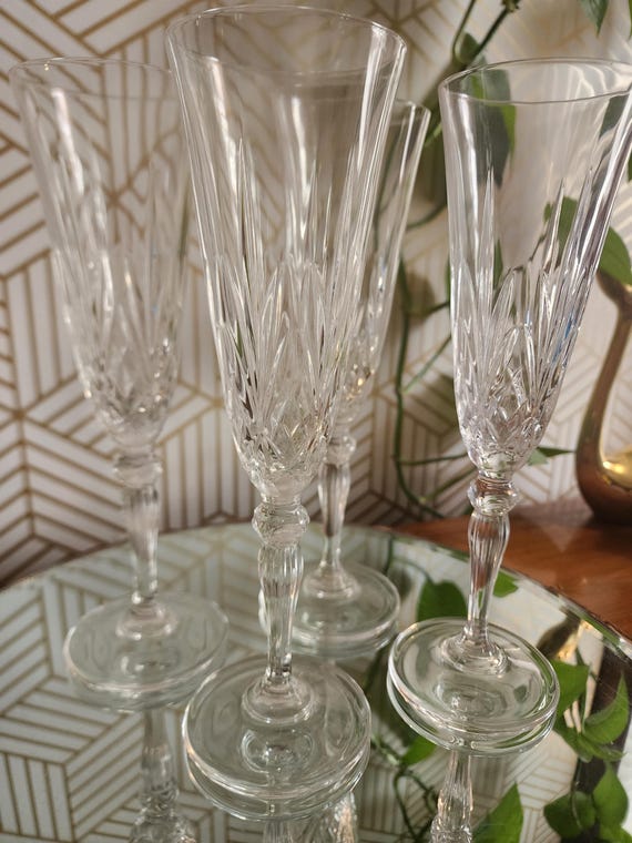 Vintage Italian Royal Crystal Rock Crystal Overture Champagne Flutes, Toasting Glasses, Beautiful Set of 4.