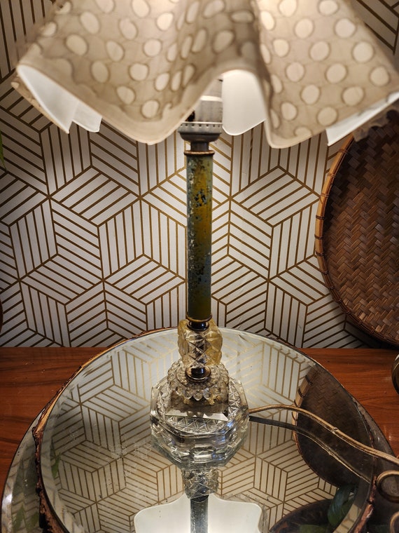 Vintage Bedroom Boudoir Petite Glass Lamp