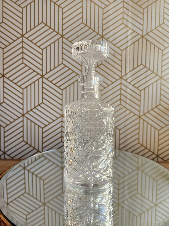 Vintage 9.5" Round Daisy Detailed Cut Glass Decanter