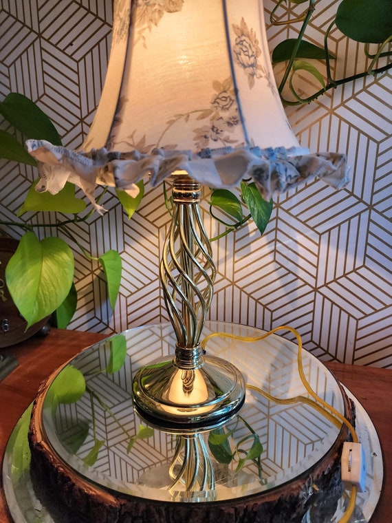 Vintage Gold Twisted Brass Accent Lamp 17"