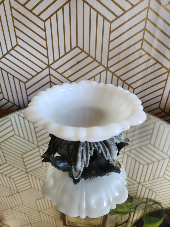 Vintage Hollywood Regency Milkglass and Brass Pedestal Soap/Trinket Dish