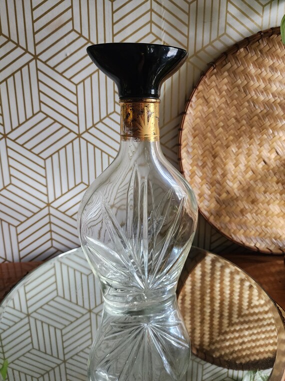 Vintage 1959 "Baranof Vodka" By Jim Beam Glass Whiskey Decanter