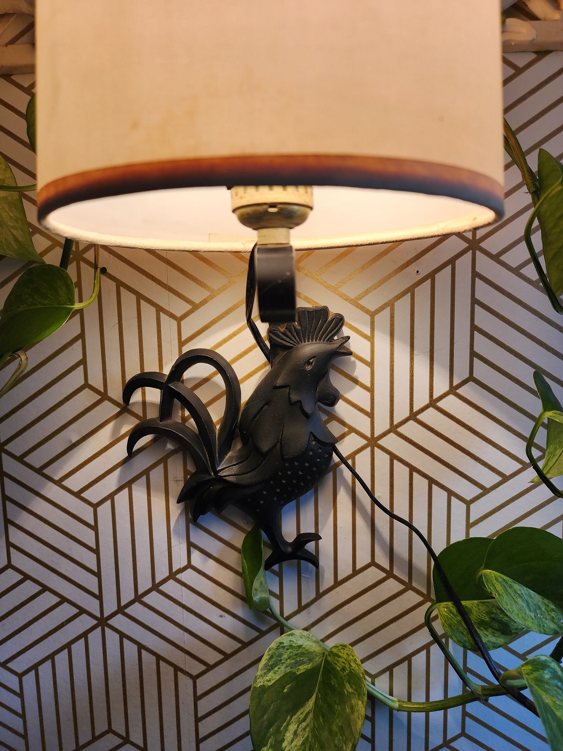 Rooster kitchen 2024 light fixture
