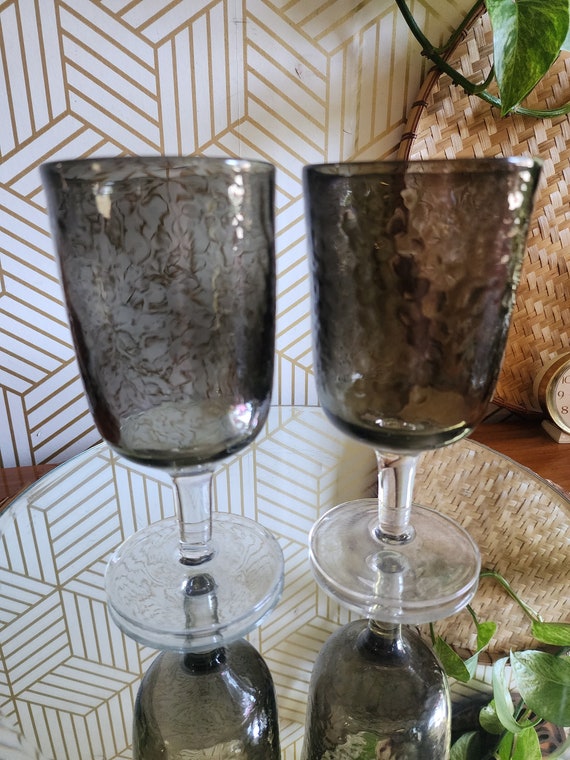 Pair Vintage Smoke Grey 15oz Textured Tea Glasses - Water Goblets - Wine Glasses