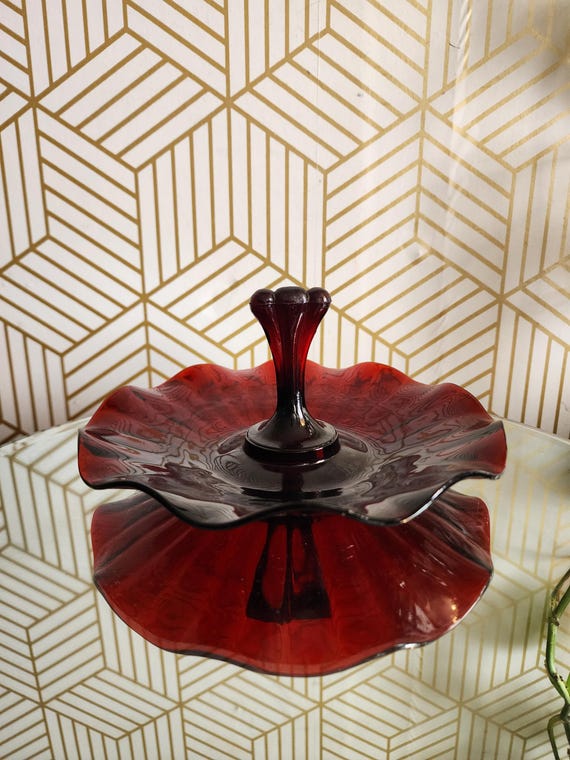 Vintage Imperial Glass-Ohio Pillar Flute Ruby Red Lemon Plate