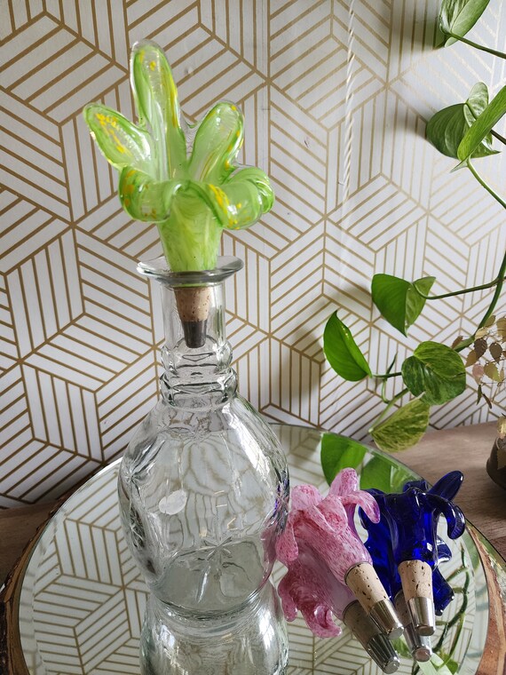 Glass Flower Decanter Stoppers with Corks - Choice