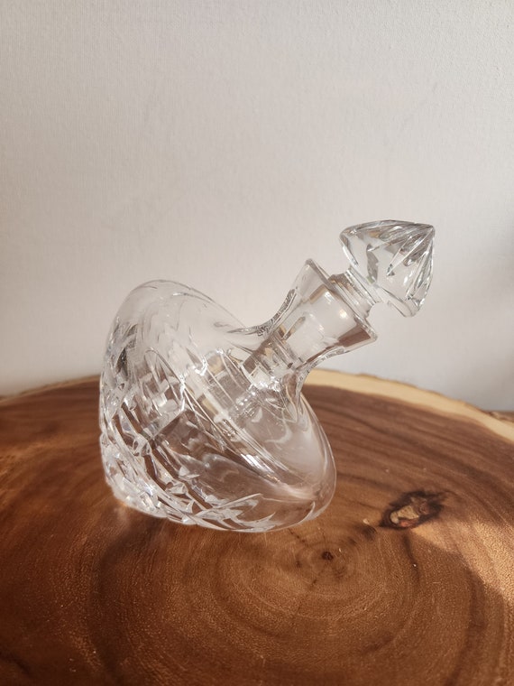 Beautiful Vintage Tilted Cut Lead Crystal Atomizer/Bottle with Stopper