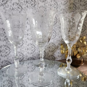 Vintage Cambridge Rose Point 4 Crystal Stemmed Wine Glasses/goblets - Etsy