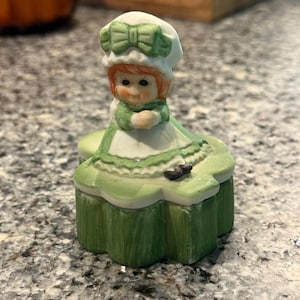 Irish Girl / Clover Trinket Box Japanese Bisque Celtic Lassy VIntage Mid Century  Lego, Taiwan