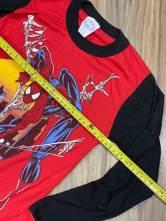 Vintage 90s Kids Spiderman Long Sleeve Graphic T … - image 4