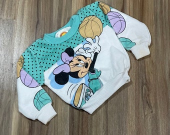 12M Vintage 90s Kids Girls Minnie Mouse Disney Basketball Long Sleeve Cotton Blend Crewneck Sweatshirt White Green Purple