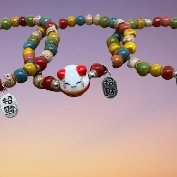 Bracelet de perles en porcelaine élastique chat porte-bonheur japonais maneki-neko, différente couleurs cadeau original