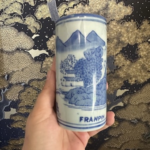 pencil pot / brushes in Chinese porcelain hand painted vintage original decoration