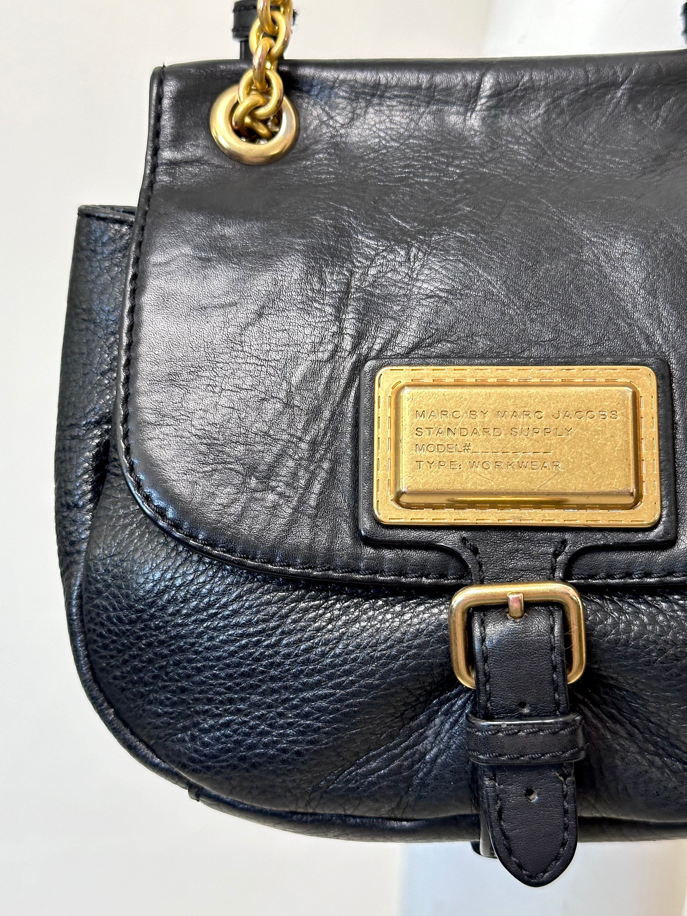 CAVAREE Vintage 90s Marc by Marc Jacobs Shoulder Bag Purse