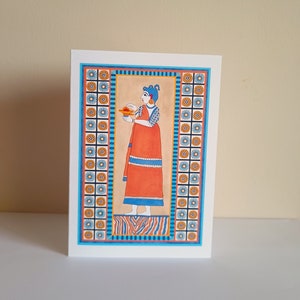 Minoïsche kunst wenskaart illustratie van muurschildering 'The Young Priestess' uit Akrotiri, Santorini (Thera) oude Griekse Cycladische kunst