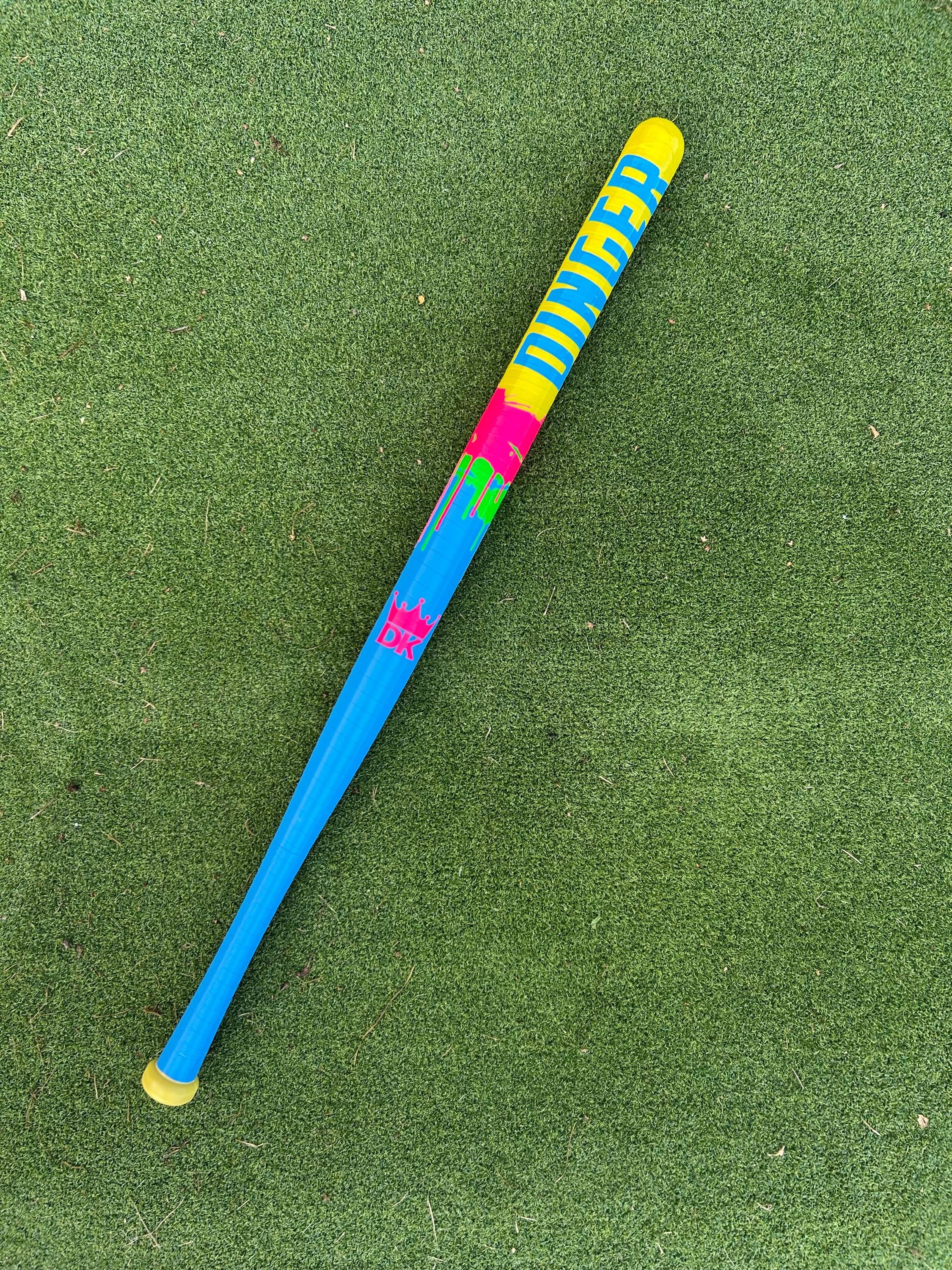 DINGER KING - WIFFLE Bat - Thumbnail 3