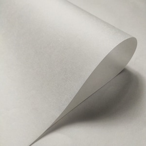 Carta tradizionale sottile bianca Kozo Washi (45 gsm) per pittura, calligrafia e stampa - Carta di gelso tailandese di Kozo Studio
