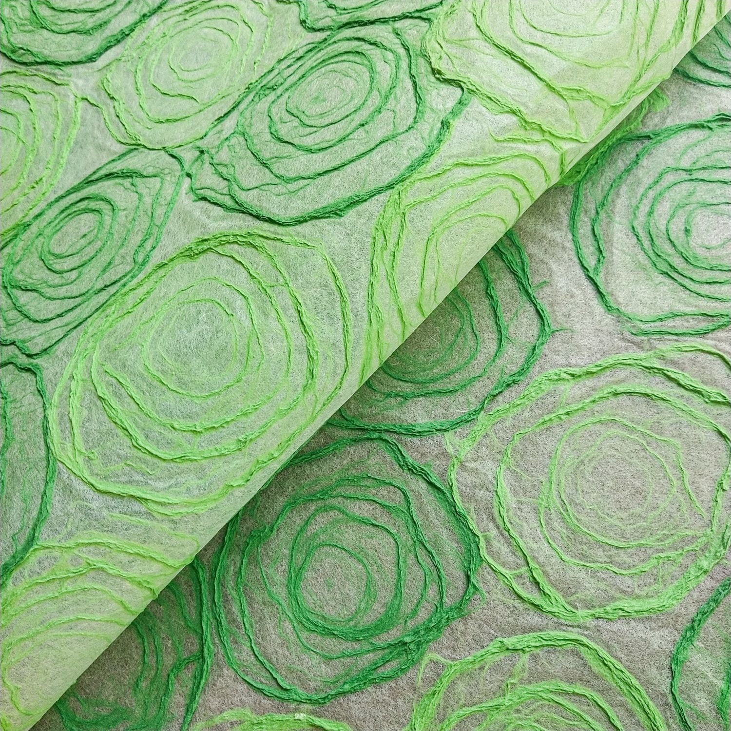 Handgemaakt Rose Kozo-papier (groen en lichtgroen) - Thais moerbeipapier van Kozo Studio