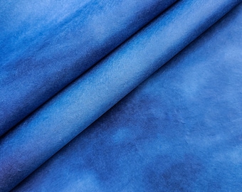 Papel de parede Ombre Mulberry (#8 Azul Cerúleo) da Kozo Studio